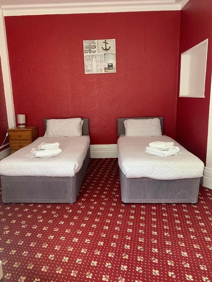 Park Inn Hotel Folkestone Фолкстон Екстер'єр фото