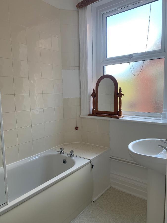 Park Inn Hotel Folkestone Фолкстон Екстер'єр фото